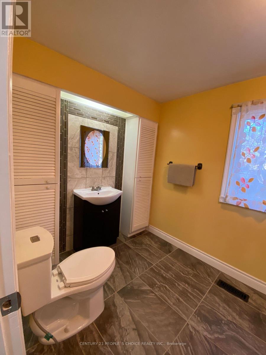 Unit1 - 128 Greenwich Square, Toronto, Ontario  M1J 3L3 - Photo 20 - E14123196
