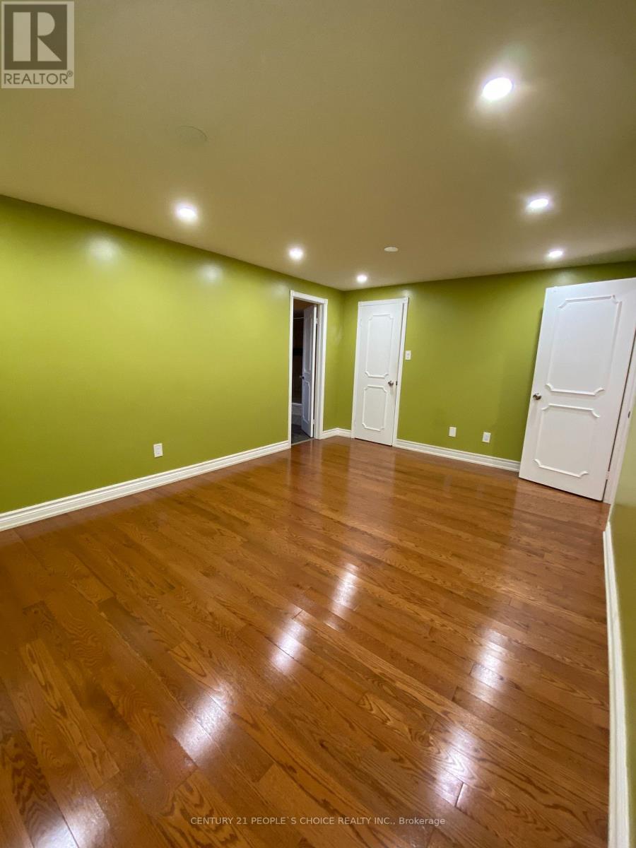 Unit1 - 128 Greenwich Square, Toronto, Ontario  M1J 3L3 - Photo 17 - E14123196