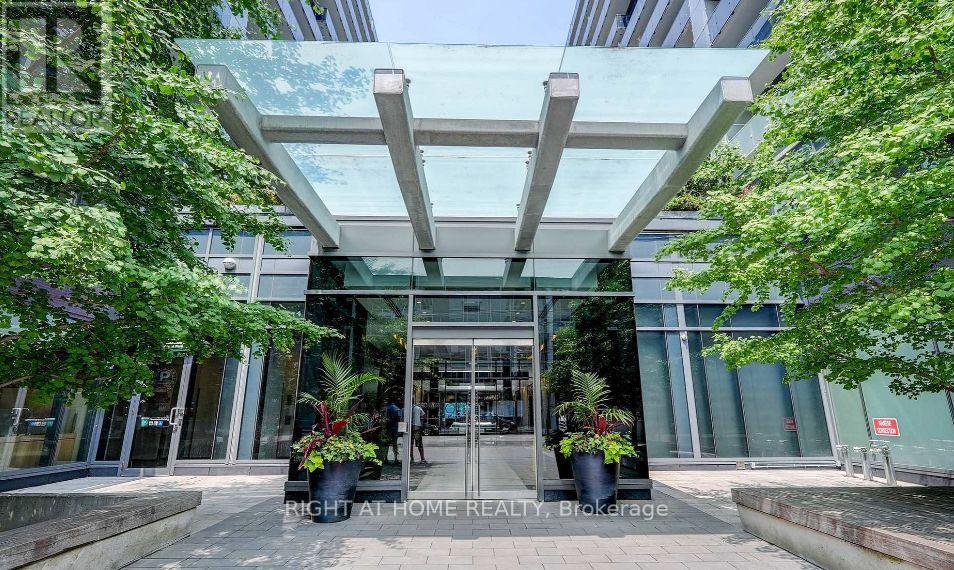 1204 - 1030 King Street W, Toronto, Ontario  M6K 0B4 - Photo 24 - C14095134