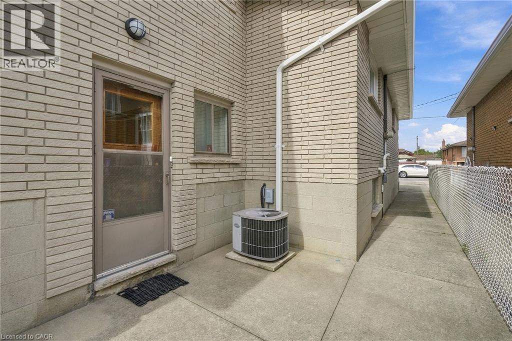 36 Algonquin Court, Hamilton, Ontario  L8T 4T3 - Photo 38 - 40868317