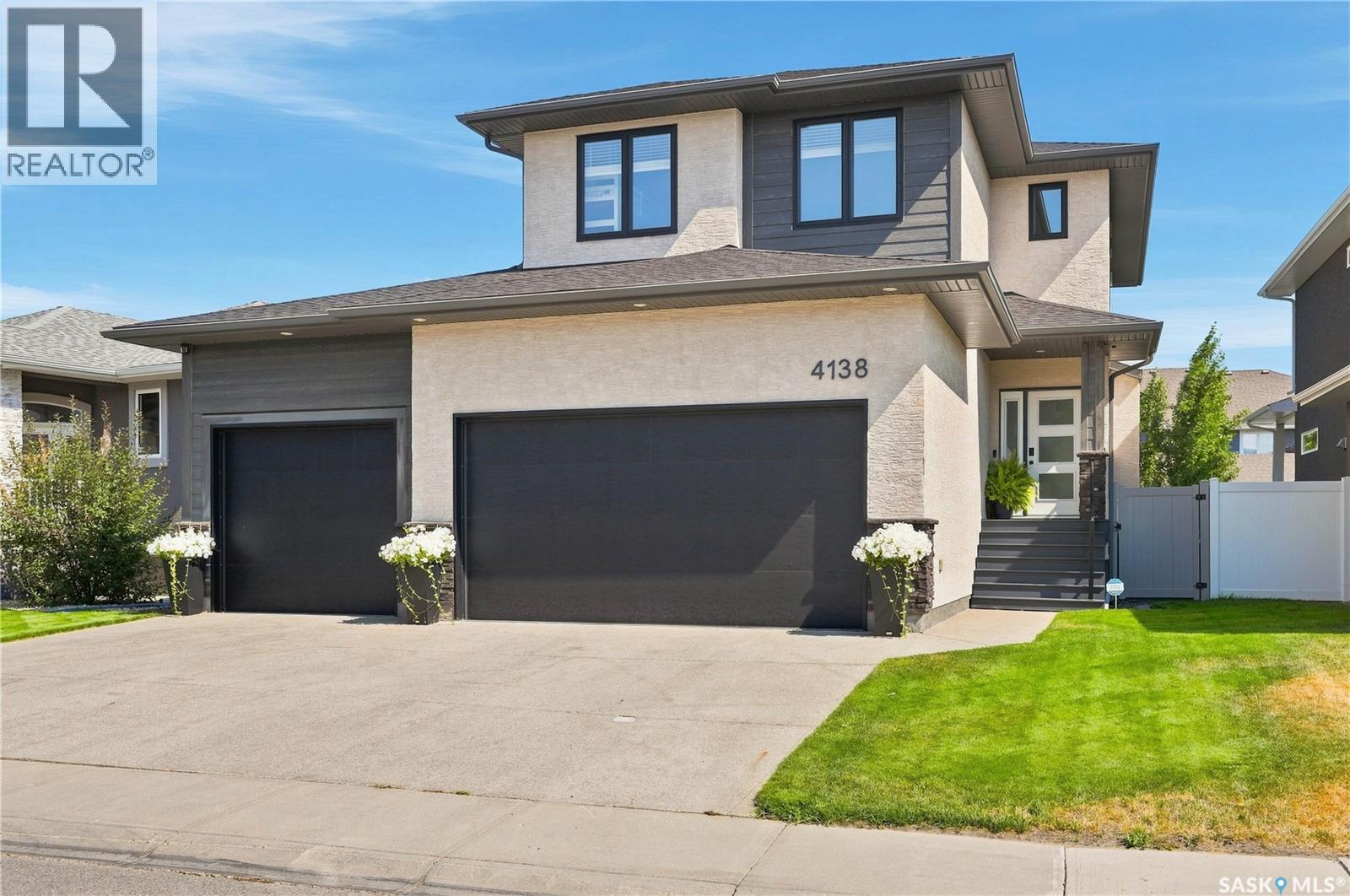 E 4138 Green Olive WAY E, Regina, Saskatchewan