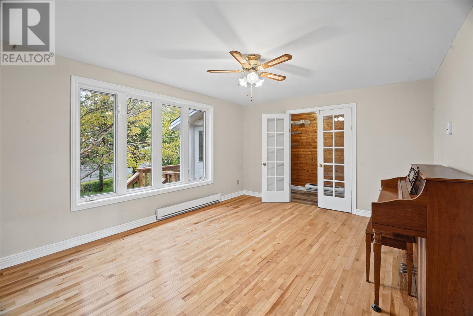 26 Shoal Bay Road, St. John's — photo 8