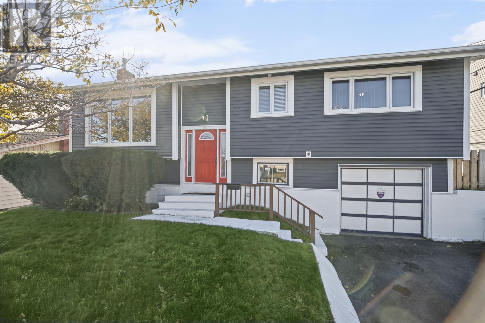 84 Cowan Avenue, St. John's