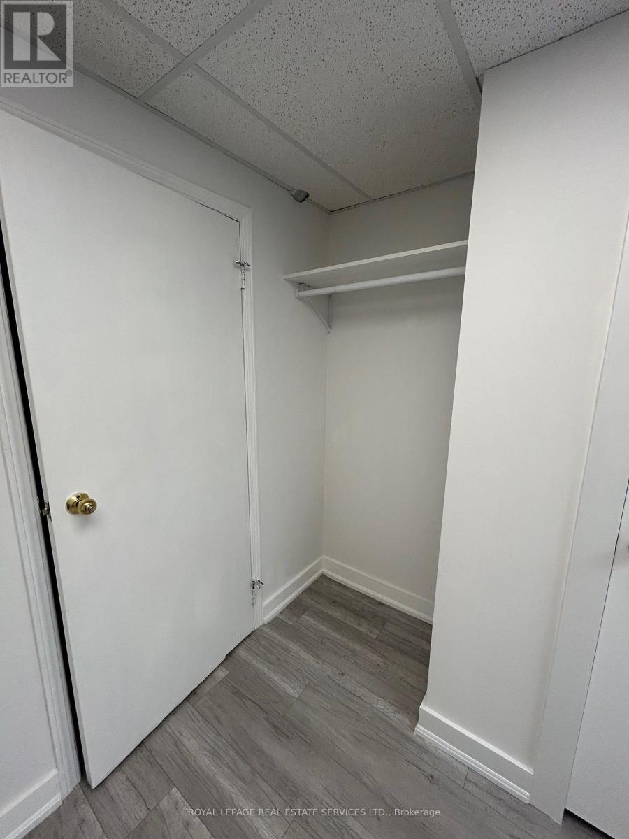 Upper - 1226 King Street W, Toronto, Ontario  M6K 1G4 - Photo 10 - W13806320
