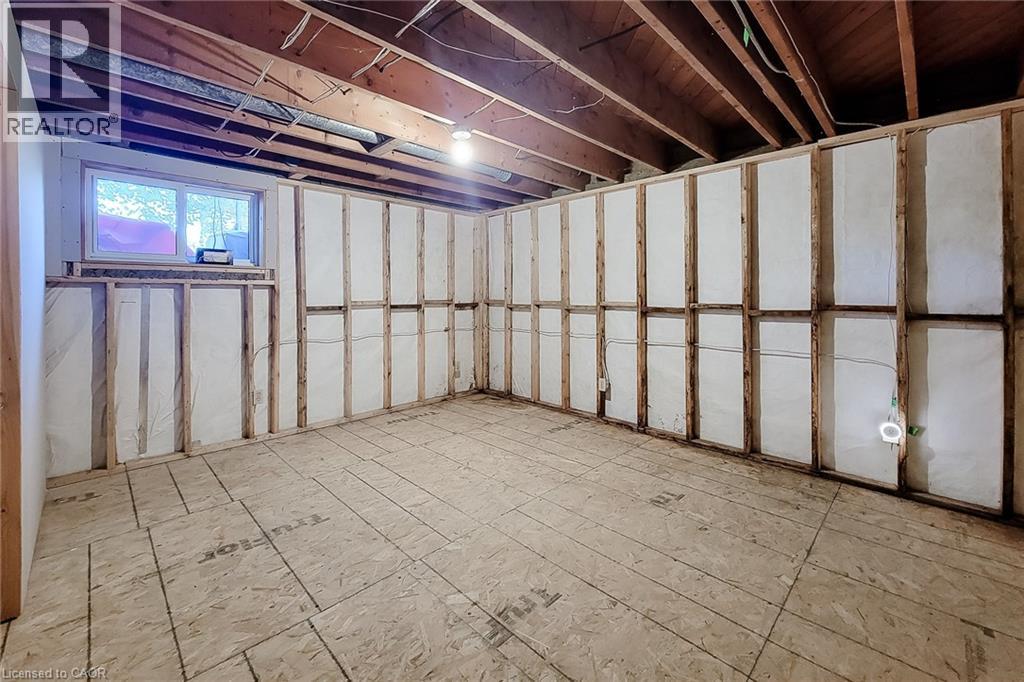 286 Mohawk Road W, Hamilton, Ontario  L9C 1W3 - Photo 26 - 40872405