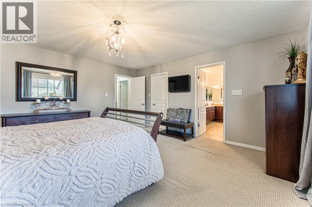 87 Isaiah Drive, Kitchener, Ontario  N2E 0B2 - Photo 23 - 40874106