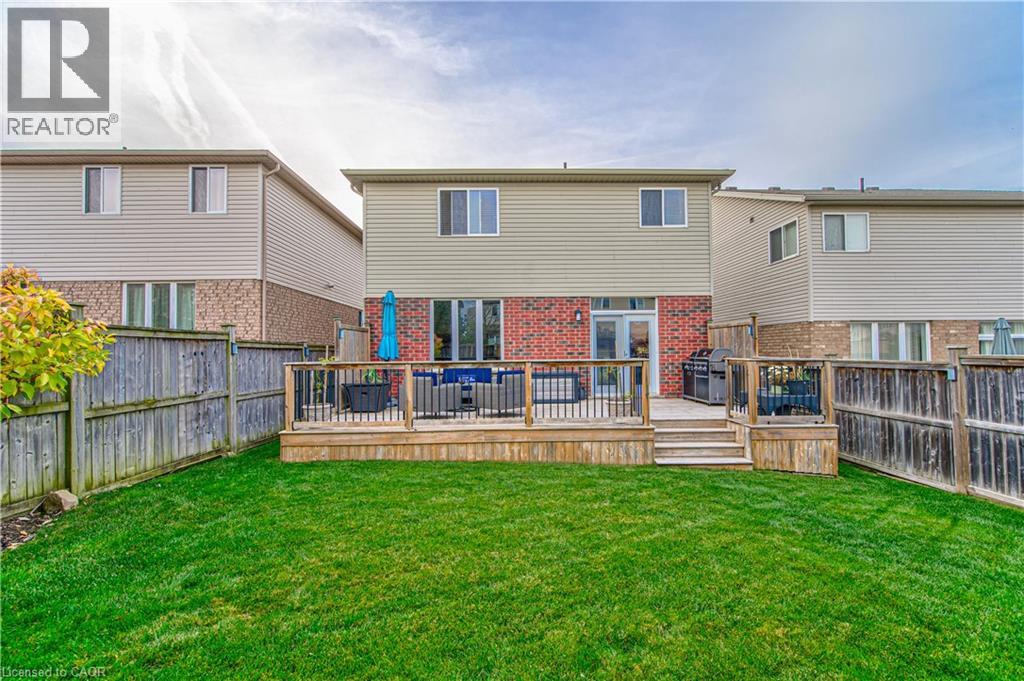 87 Isaiah Drive, Kitchener, Ontario  N2E 0B2 - Photo 4 - 40874106