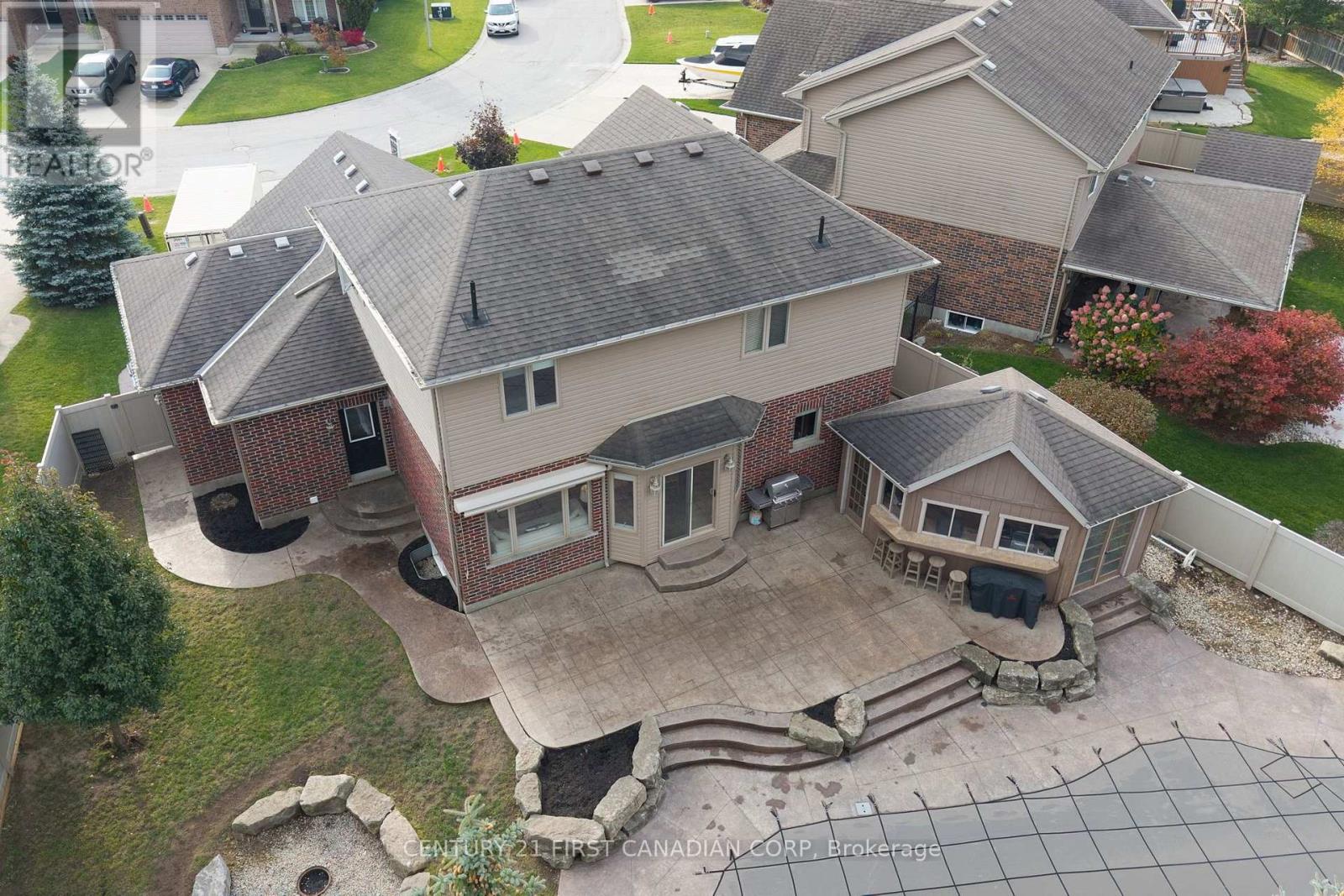 116 Radcliffe Crescent, Lucan Biddulph, Ontario  N0M 2J0 - Photo 43 - X14122416