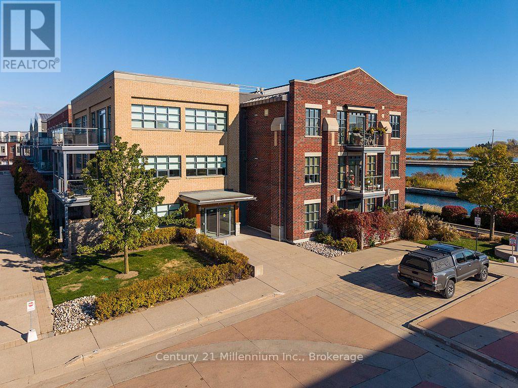 101 - 1 SHIPYARD LANE, Collingwood, Ontario