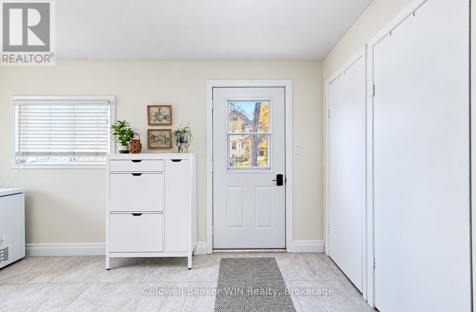 37 Queen Street N, Minto, Ontario N0G 1Z0 - Photo 6 - X14123854