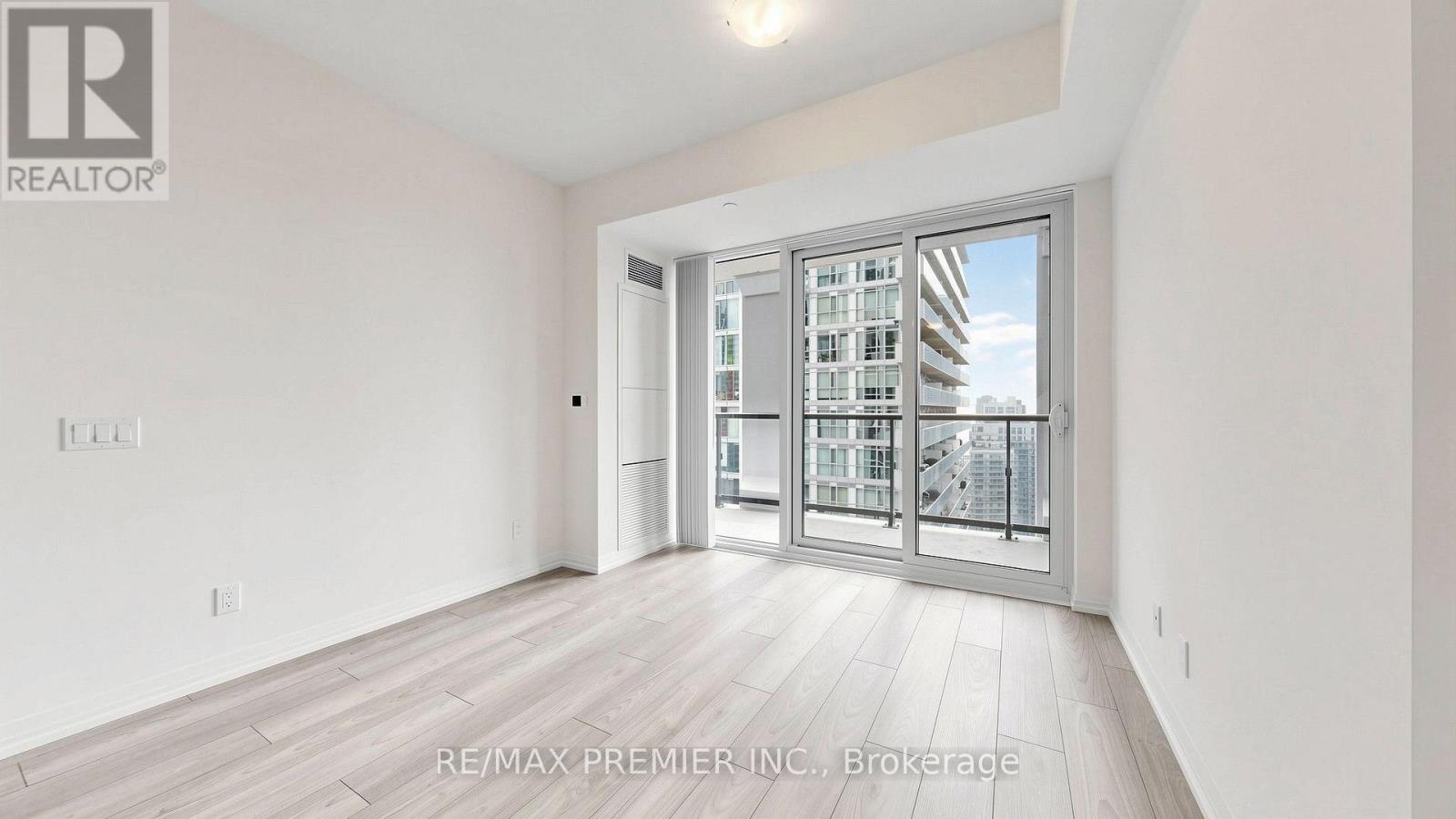 3017 - 400 King Street W, Toronto, Ontario  M5V 0X8 - Photo 6 - C14123608