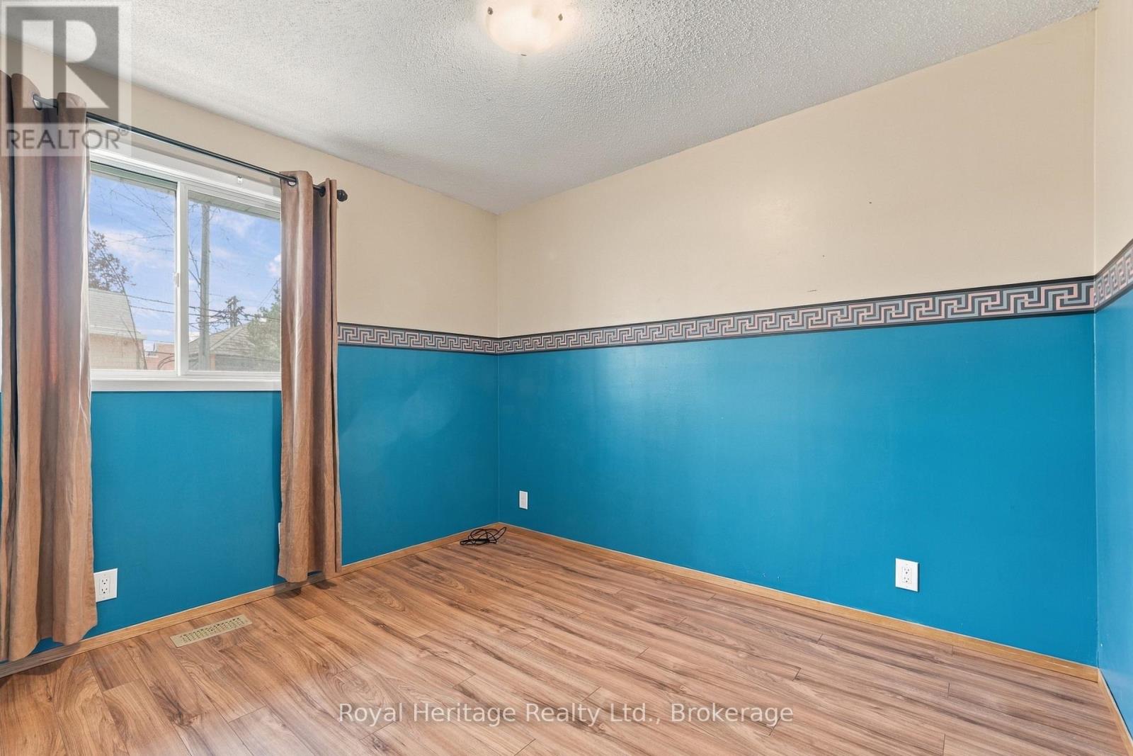 54 North Murray Street, Quinte West, Ontario  K8V 2E6 - Photo 25 - X14123750