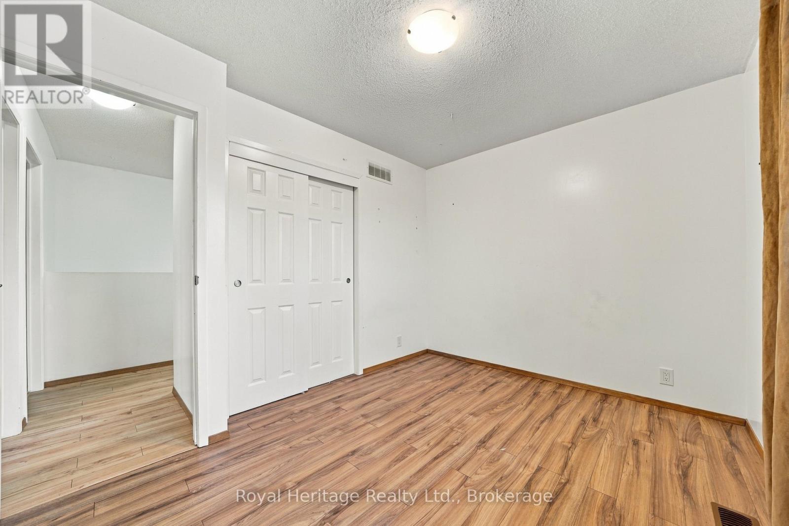 54 North Murray Street, Quinte West, Ontario  K8V 2E6 - Photo 30 - X14123750