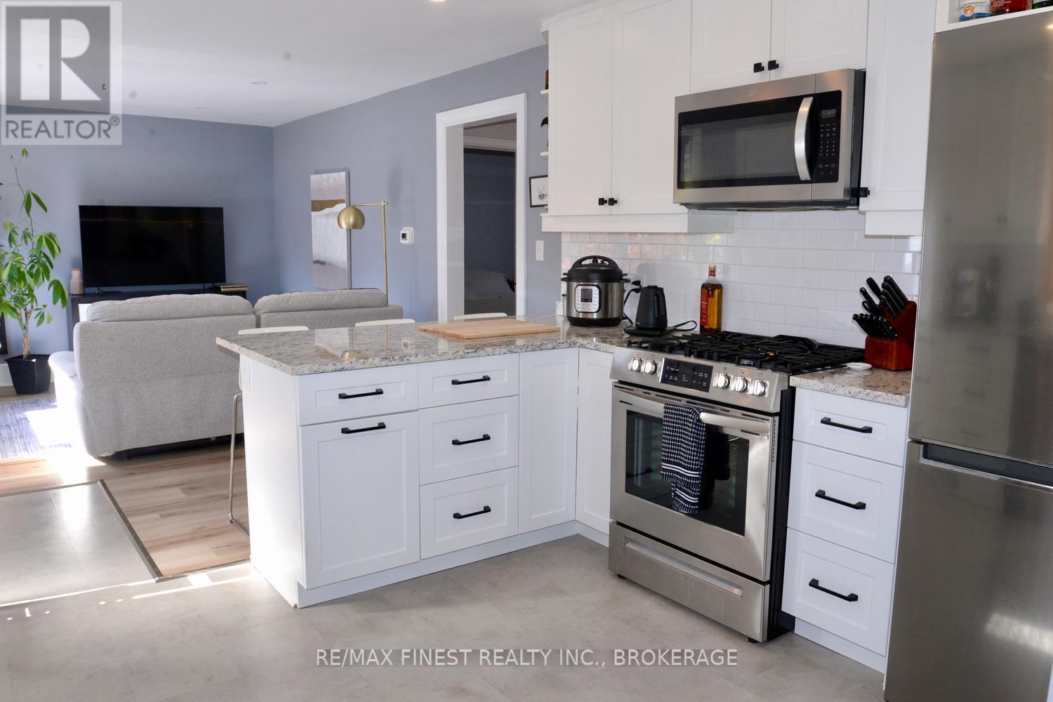 43 Churchill Street, Kingston, Ontario  K7M 2K7 - Photo 9 - X14123762