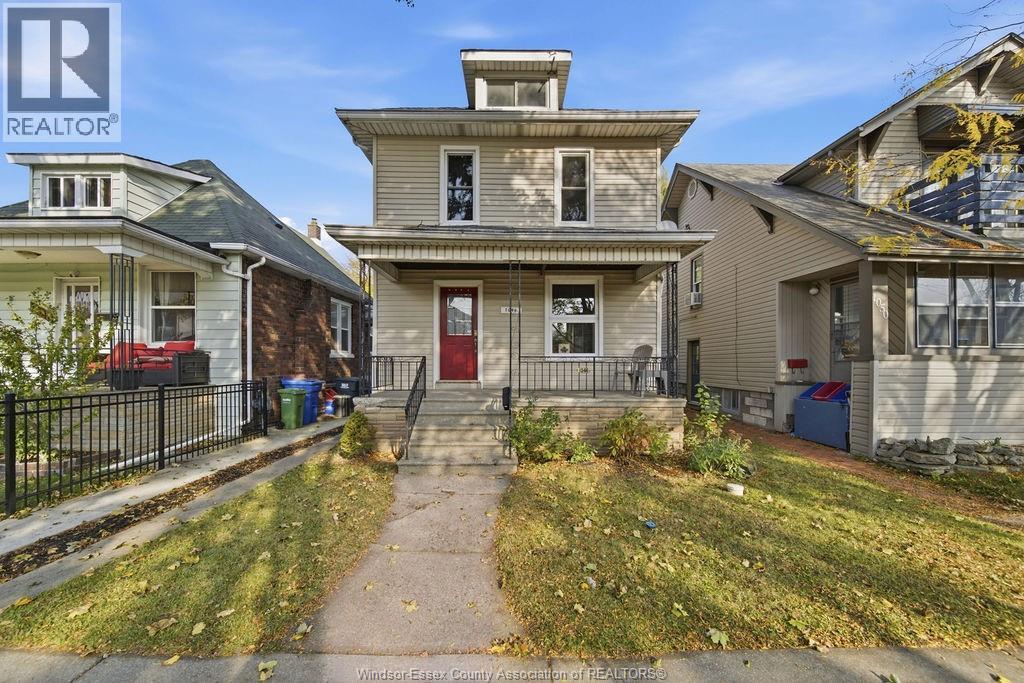 1046 Lincoln, Windsor, Ontario  N8Y 2H4 - Photo 2 - 26026432
