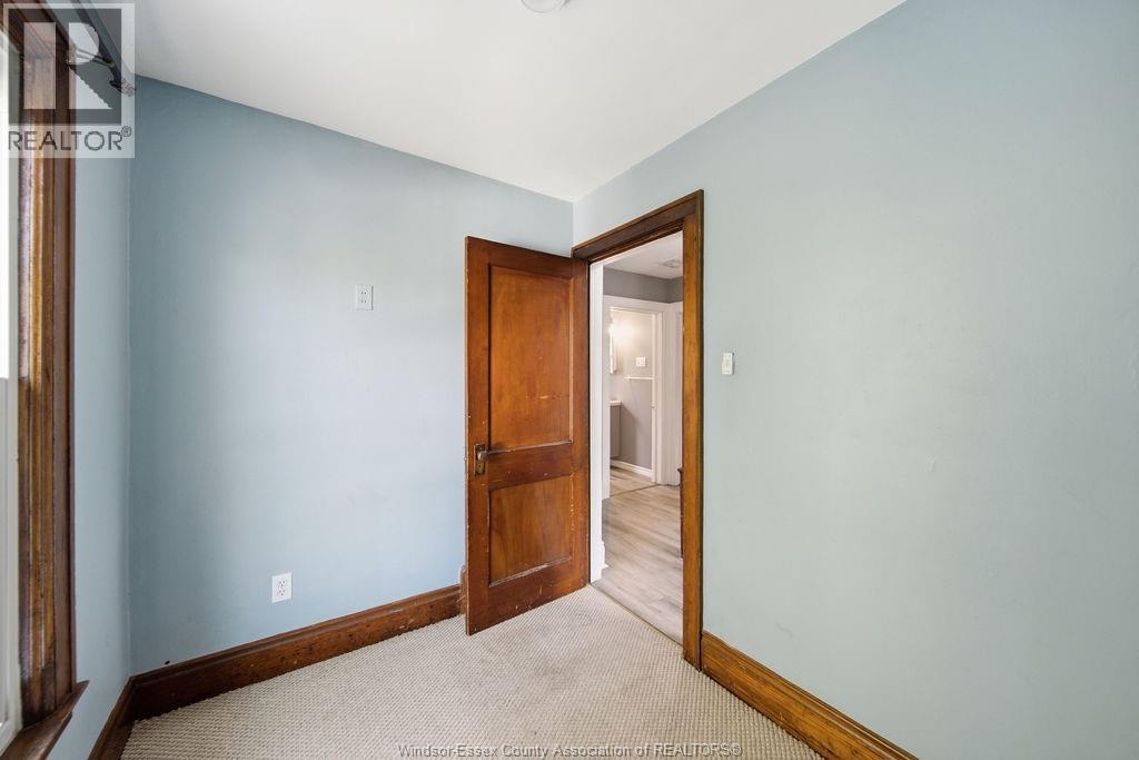 1046 Lincoln, Windsor, Ontario  N8Y 2H4 - Photo 21 - 26026432