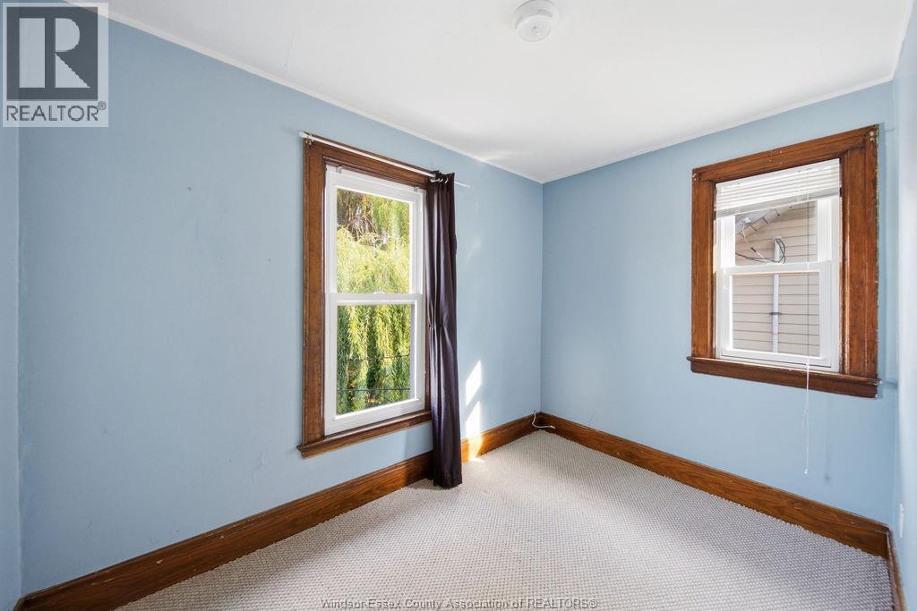 1046 Lincoln, Windsor, Ontario  N8Y 2H4 - Photo 23 - 26026432