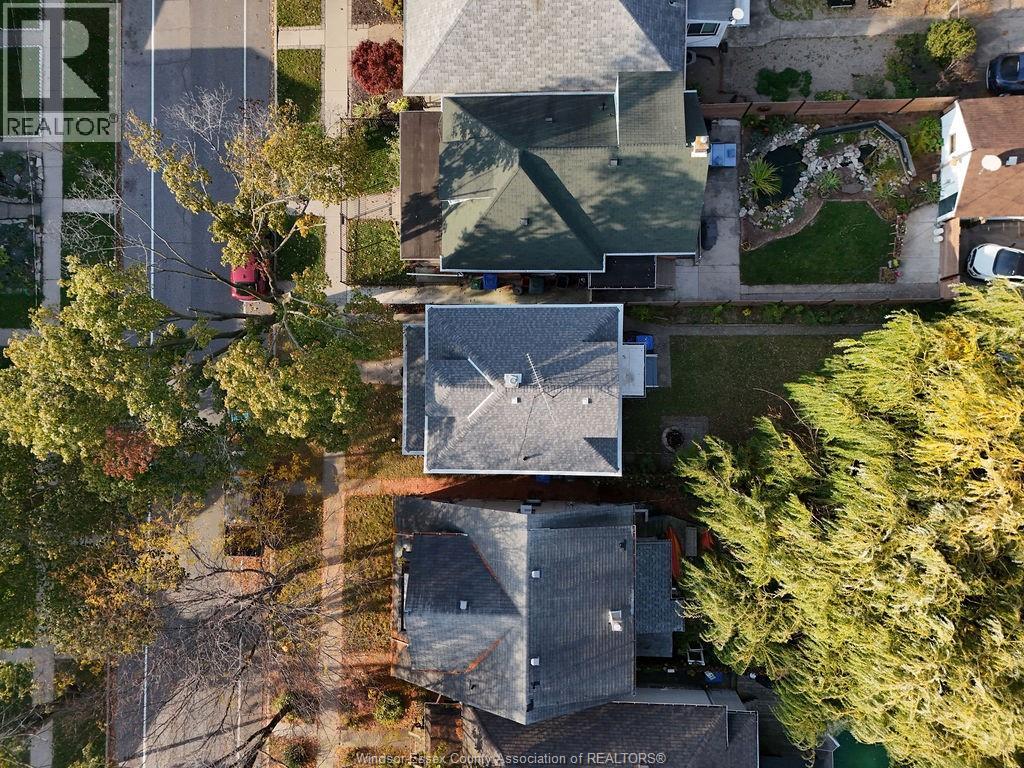 1046 Lincoln, Windsor, Ontario  N8Y 2H4 - Photo 42 - 26026432