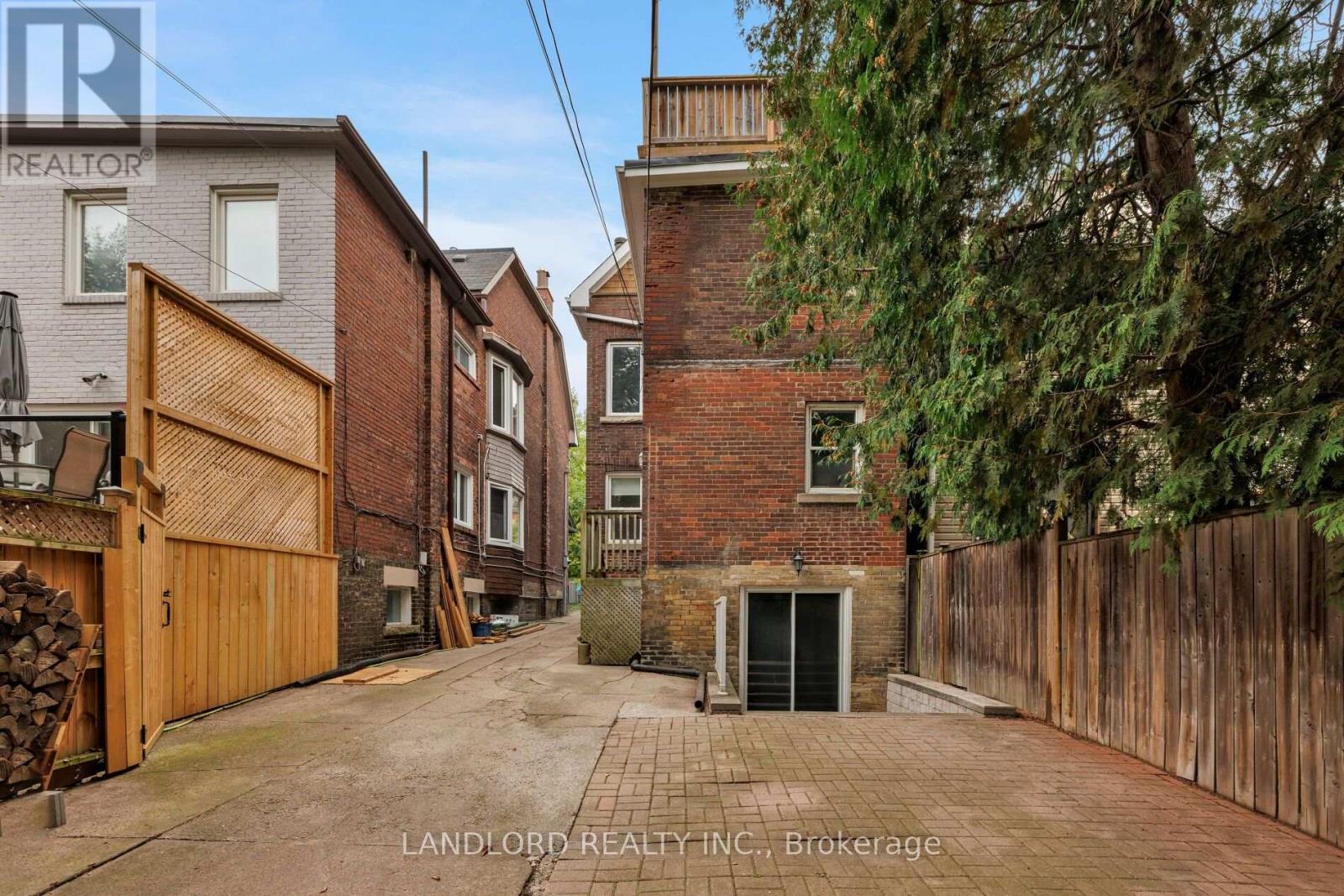 39 Riverdale Avenue, Toronto, Ontario  M4K 1C2 - Photo 47 - E14123662