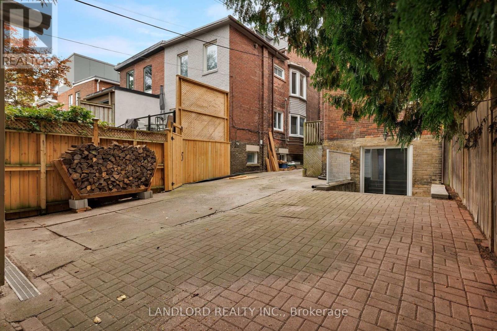 39 Riverdale Avenue, Toronto, Ontario  M4K 1C2 - Photo 48 - E14123662