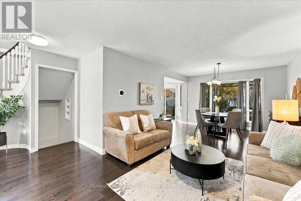 1092 Rambleberry Avenue, Pickering (Liverpool), Ontario  L1V 4Z7 - Photo 7 - E14123666