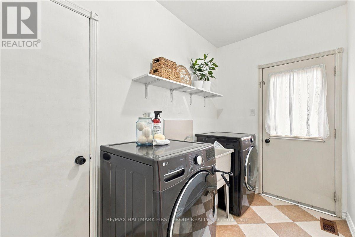 1582 Kelvinway Lane, Pickering, Ontario  L1V 5Y2 - Photo 21 - E14123790