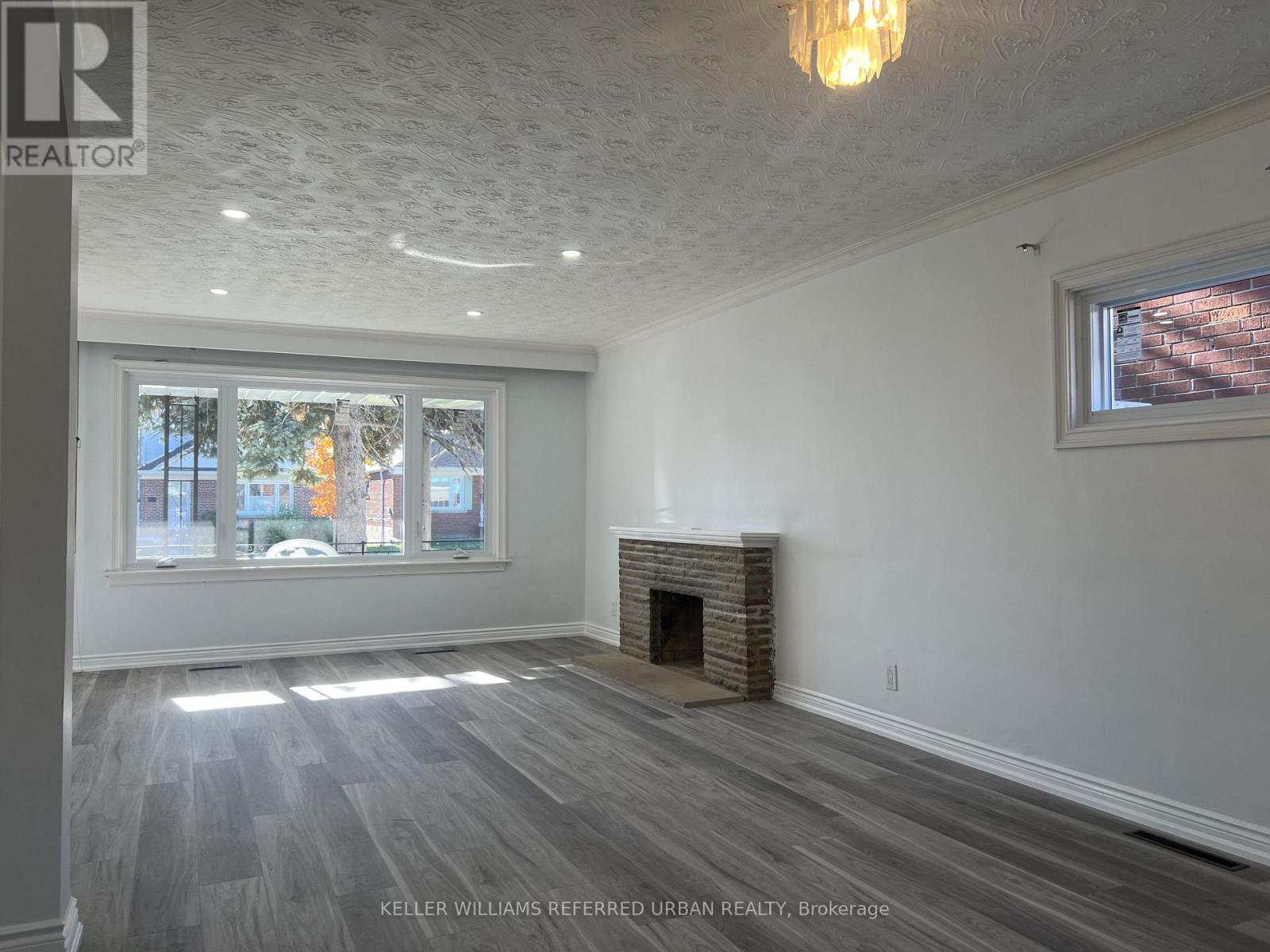 Main Floor - 32 Janet Boulevard, Toronto, Ontario  M1R 1H6 - Photo 4 - E14123860