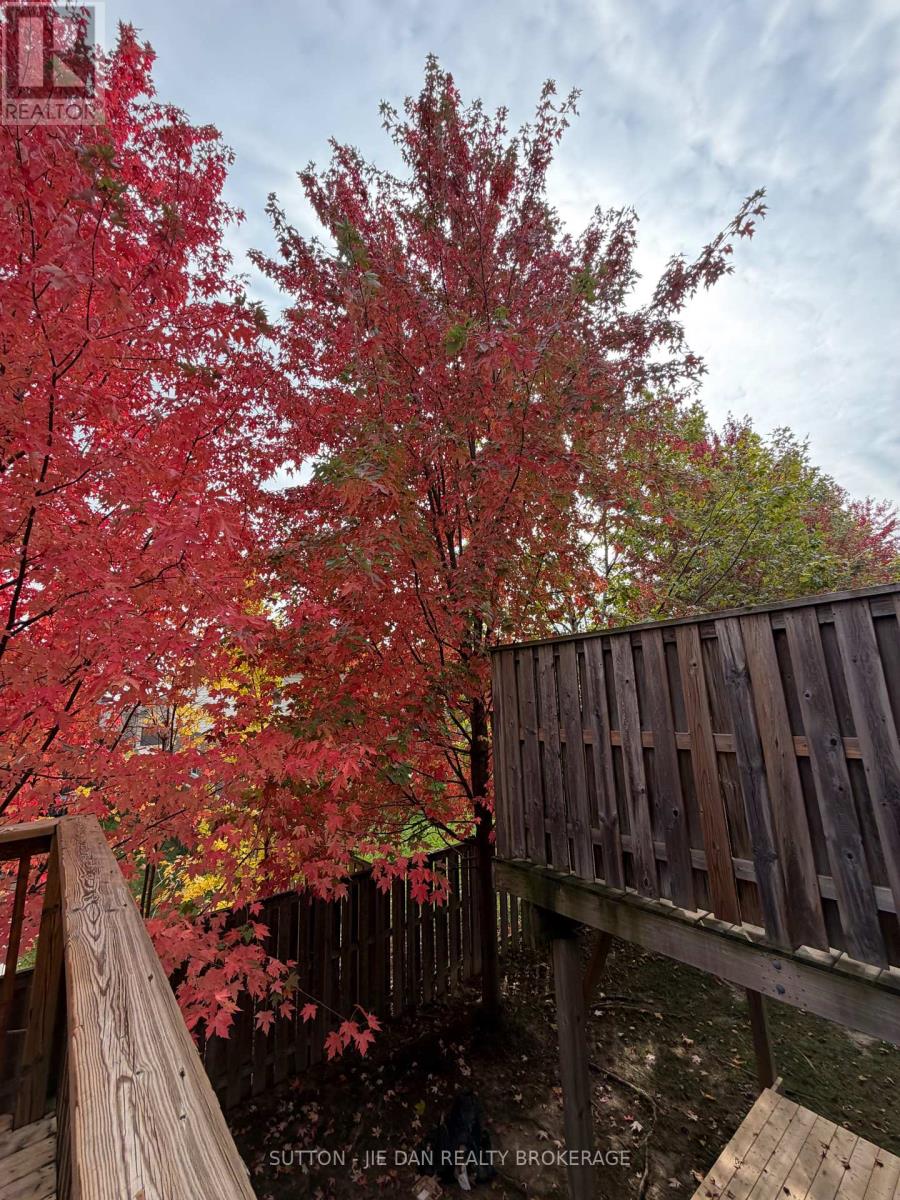 35 - 1030 Oakcrossing Gate, London North (North M), Ontario  N6H 0H1 - Photo 2 - X14123720