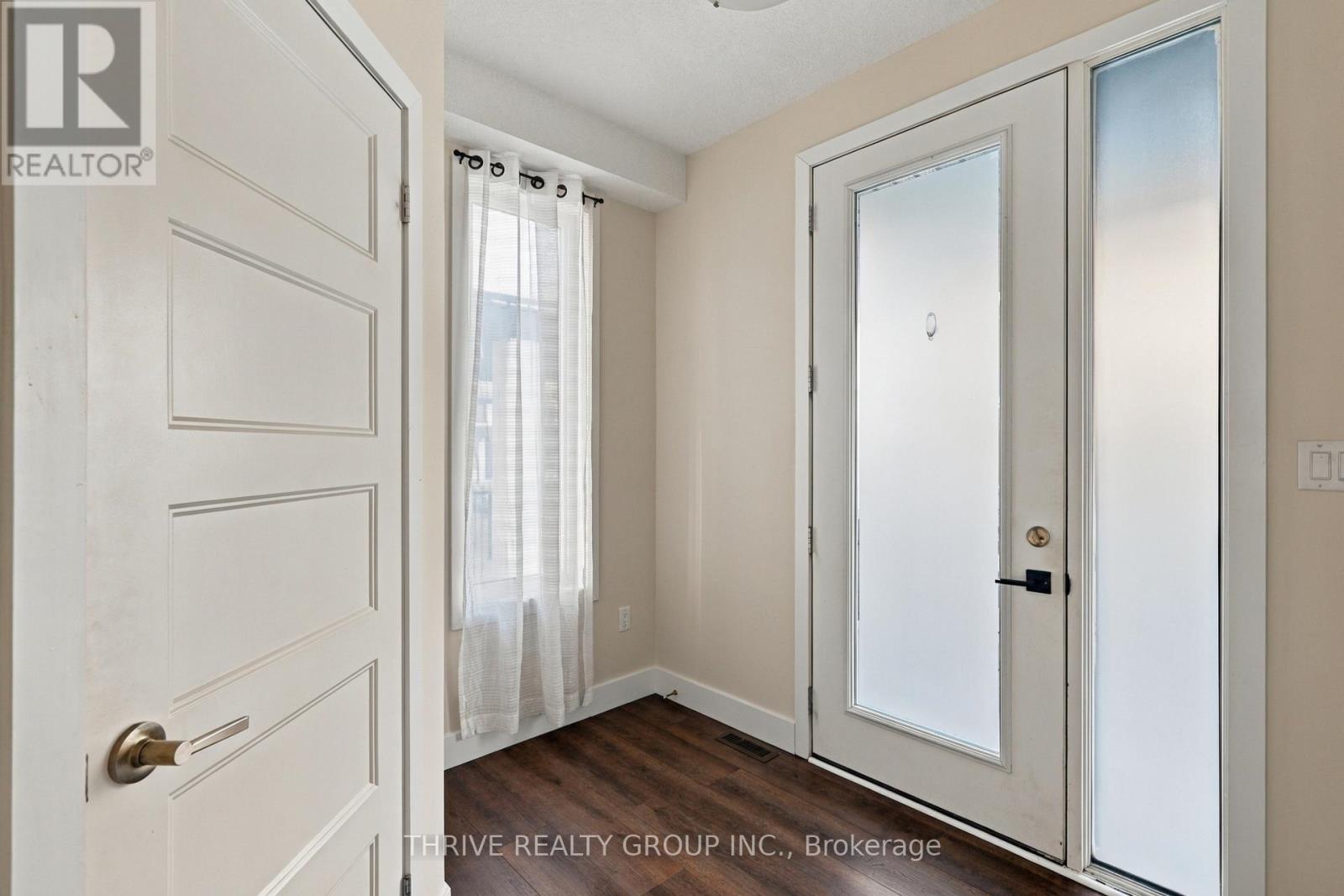 921 Sarnia Road, London North, Ontario  N6H 0J7 - Photo 4 - X14123742
