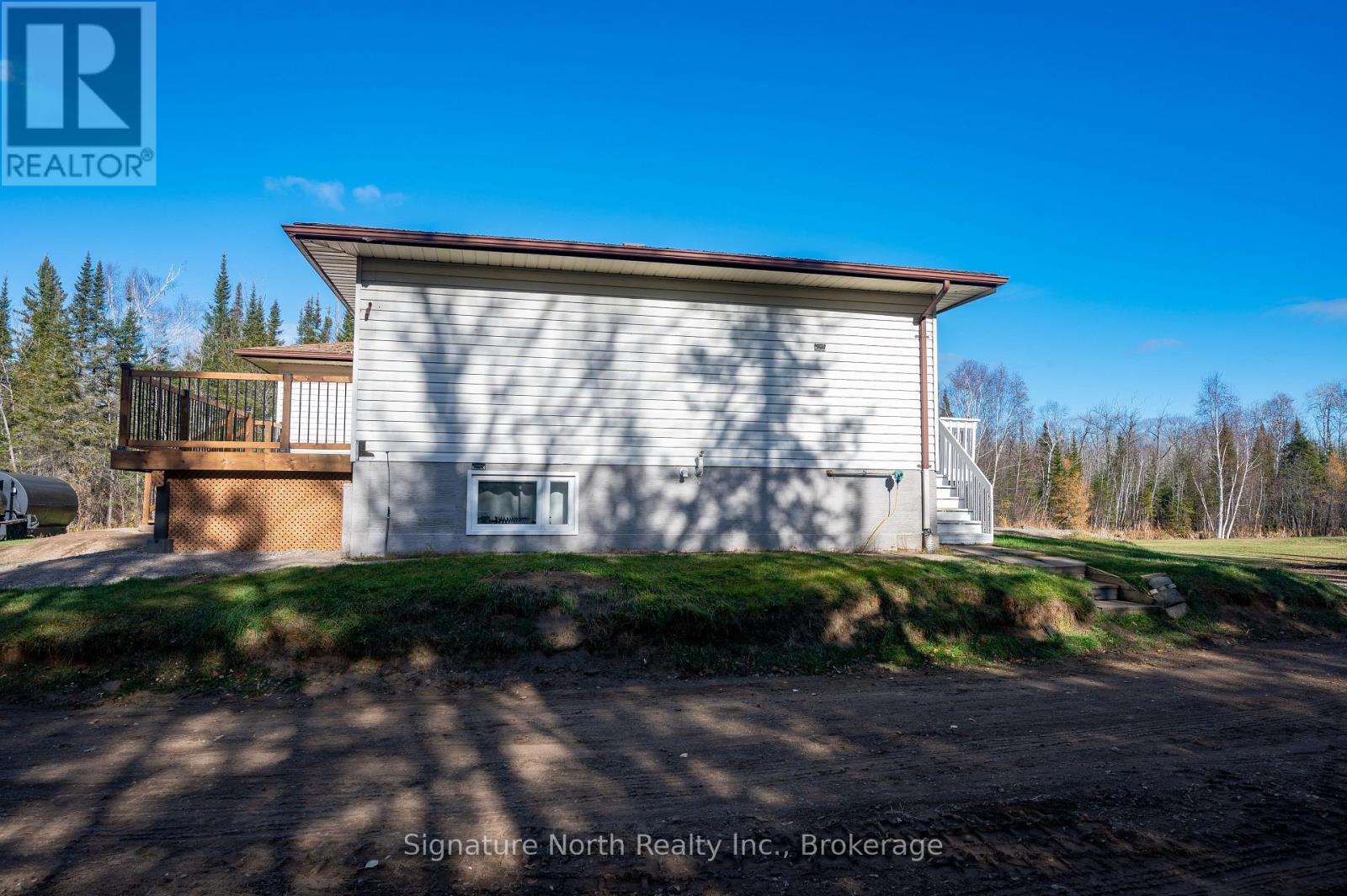 5924 Townline Road, Thunder Bay (Mcintyre South), Ontario  P7G 1M1 - Photo 10 - X14123610