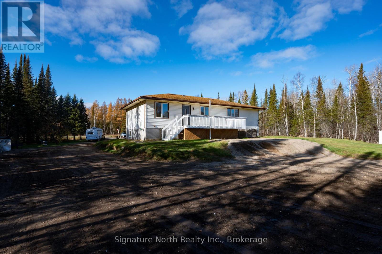 5924 Townline Road, Thunder Bay (Mcintyre South), Ontario  P7G 1M1 - Photo 8 - X14123610