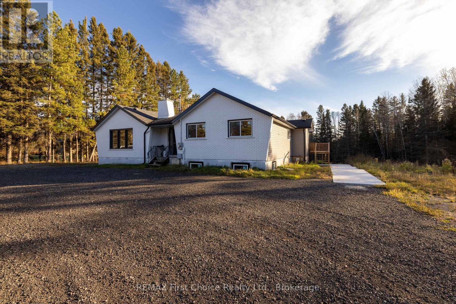 1507 John Street Road Road S, Thunder Bay, Ontario  P7G 1J1 - Photo 2 - X14123788