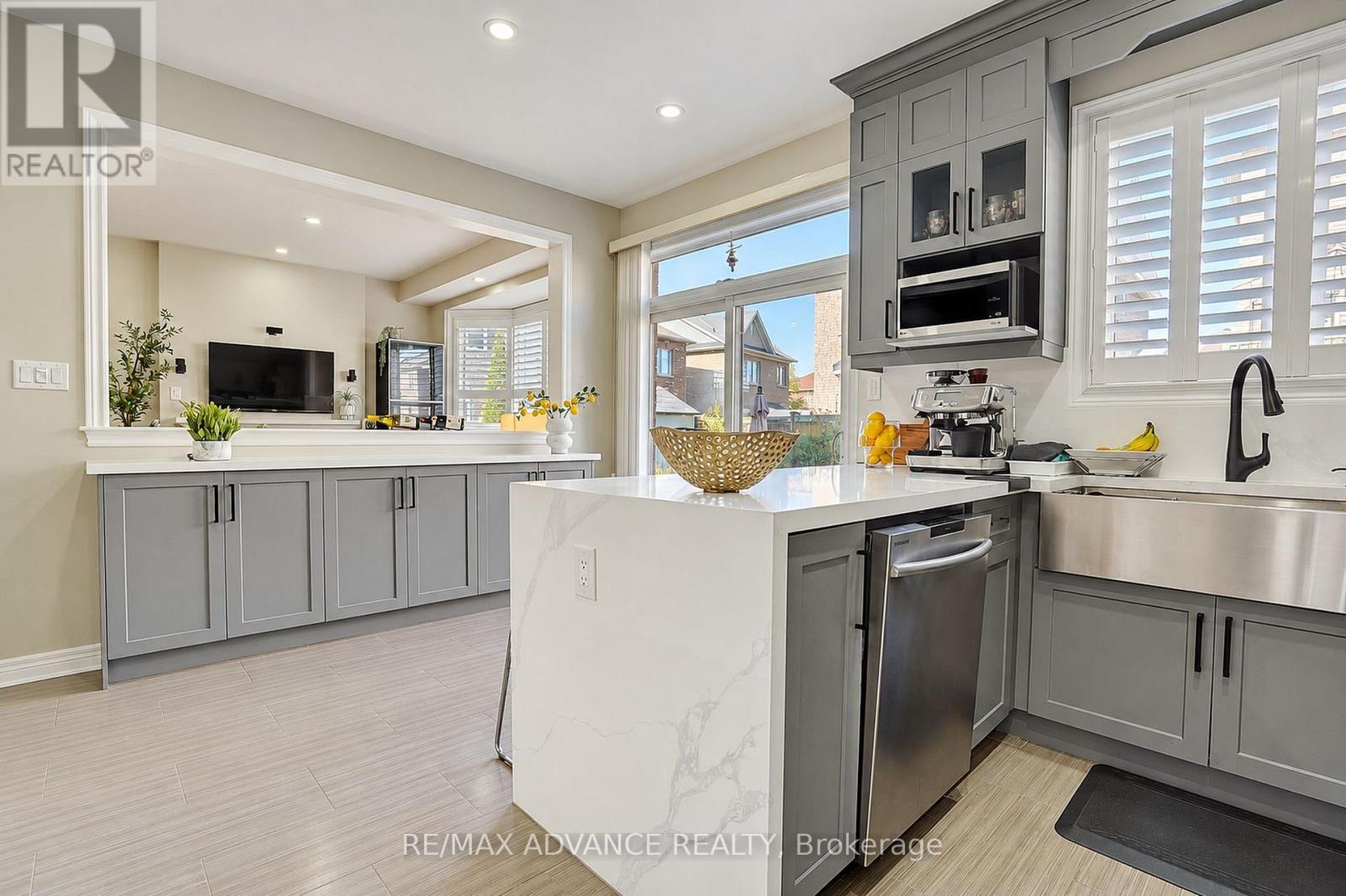 43 Hoover Park Drive, Whitchurch-Stouffville (Stouffville), Ontario  L4A 1S1 - Photo 24 - N14123782