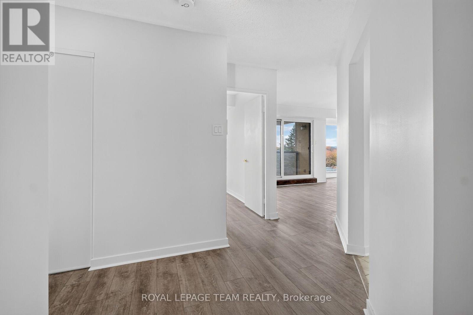 104 - 545 St Laurent Boulevard, Ottawa, Ontario  K1K 4H9 - Photo 3 - X14123636