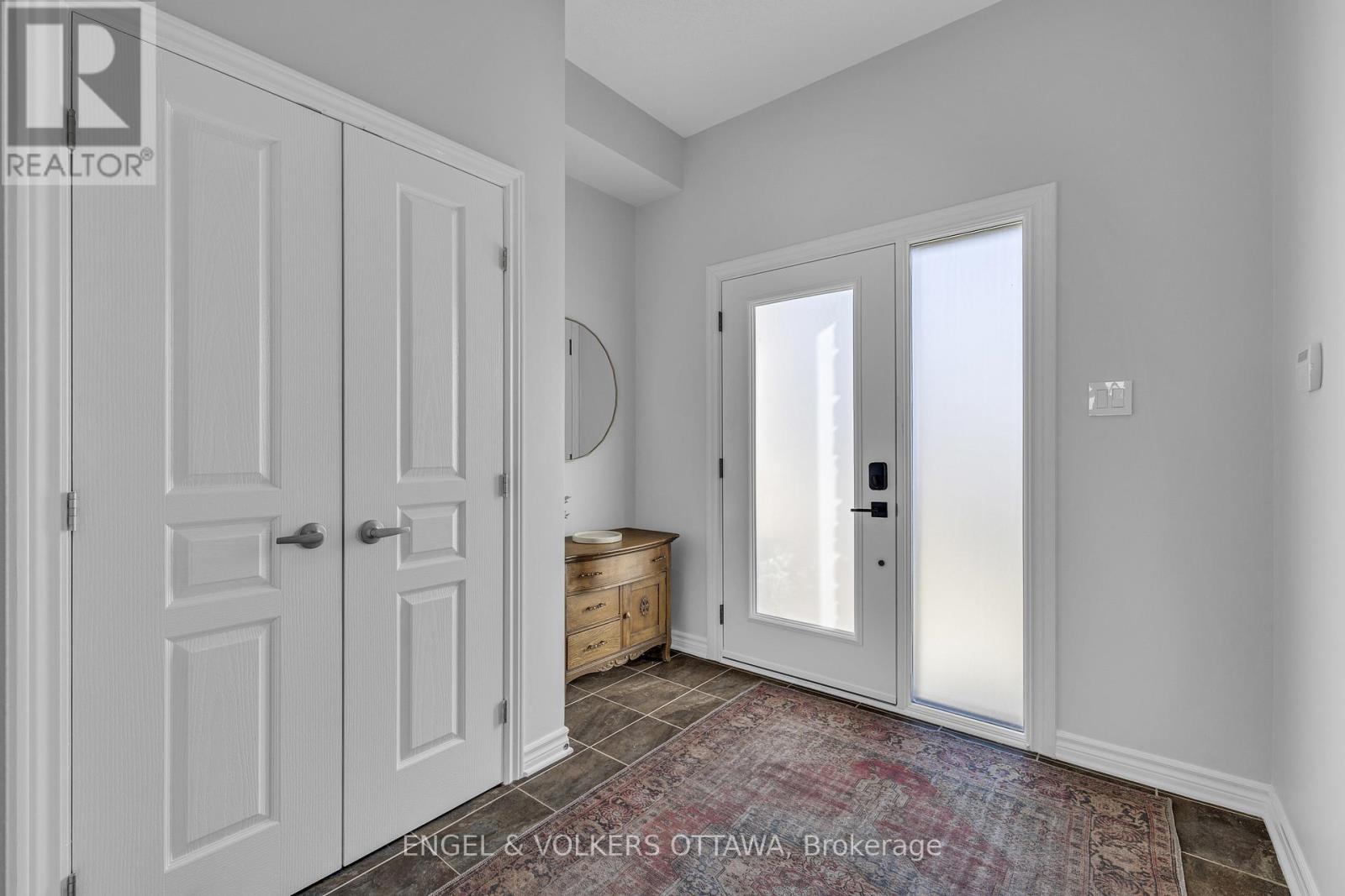 1080 Northgraves Crescent, Ottawa, Ontario  K2M 0C6 - Photo 8 - X14123708