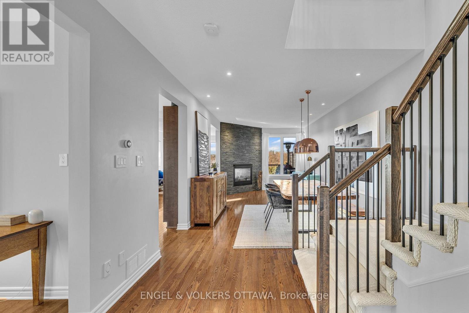 1080 Northgraves Crescent, Ottawa, Ontario  K2M 0C6 - Photo 9 - X14123708