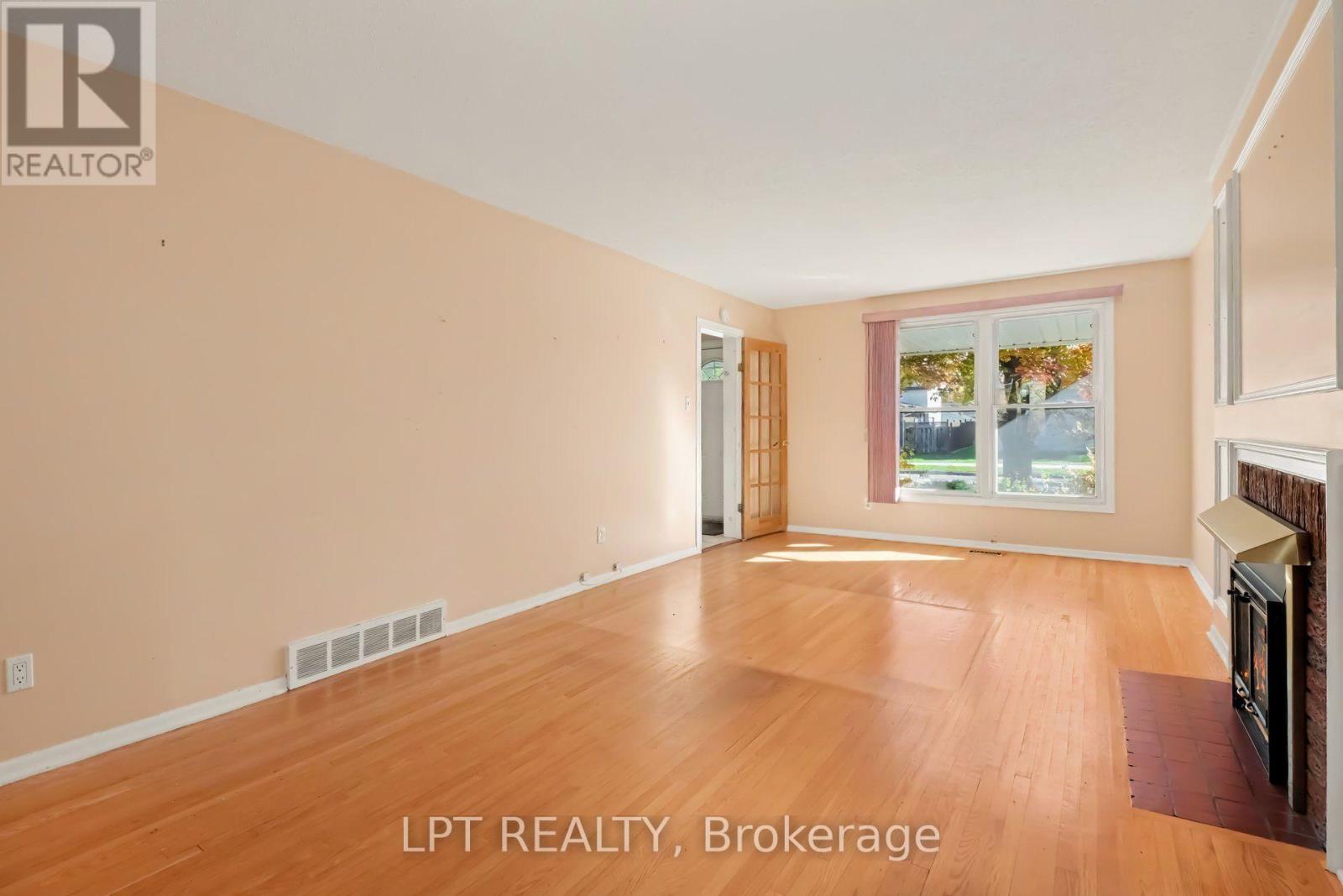3030 Southmore Drive E, Ottawa, Ontario K1V 6Z4 - Photo 5 - X14123842