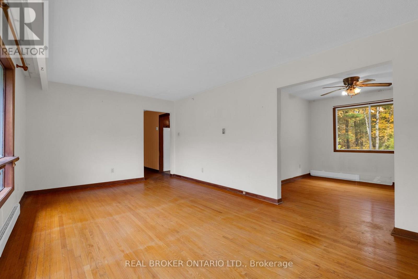 1159 Carson Road, Springwater (Midhurst), Ontario  L9X 0T7 - Photo 11 - S14123704