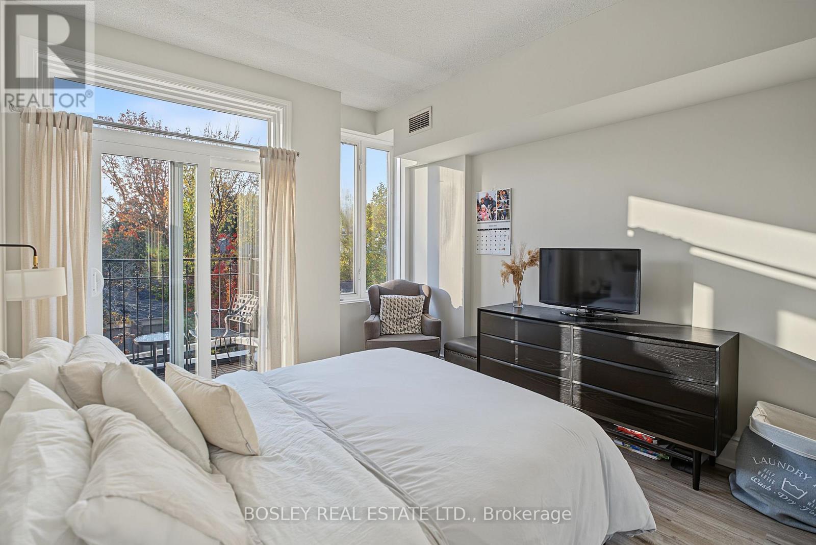 210 - 3531 Lake Shore Boulevard W, Toronto (Long Branch), Ontario  M8W 1P4 - Photo 14 - W14123604