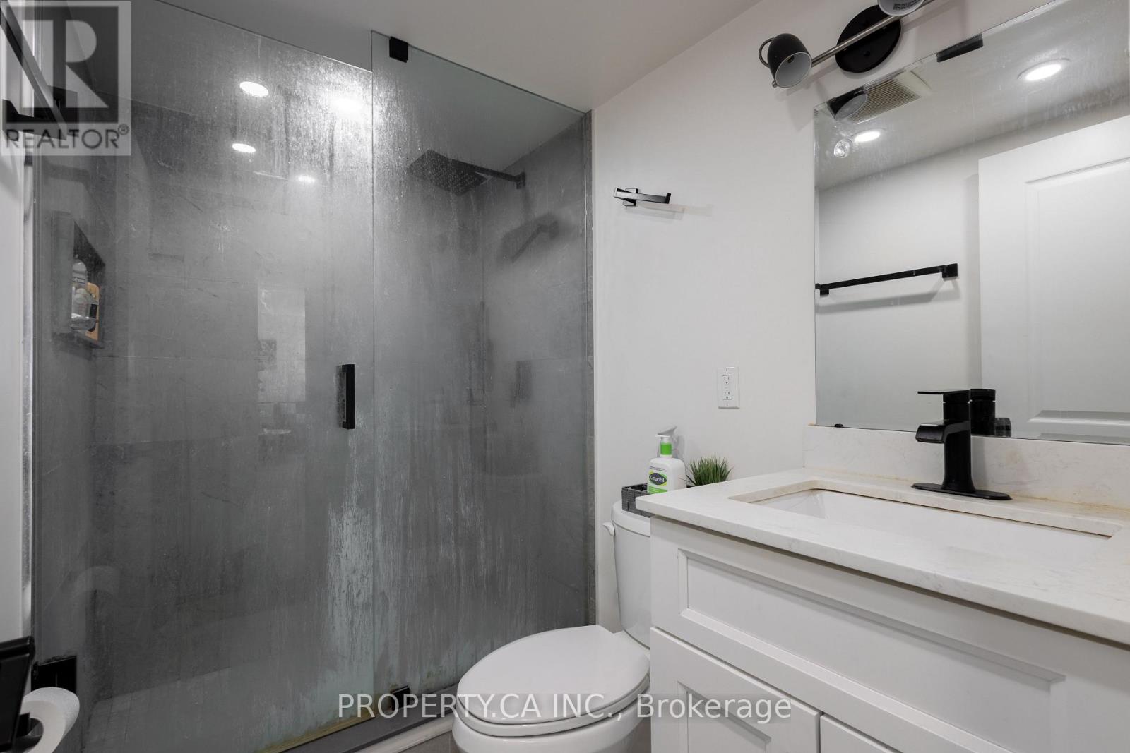 1706 - 41 Marbrook Lane, Toronto (Mount Olive-Silverstone-Jamestown), Ontario  M9V 5E6 - Photo 7 - W14123624