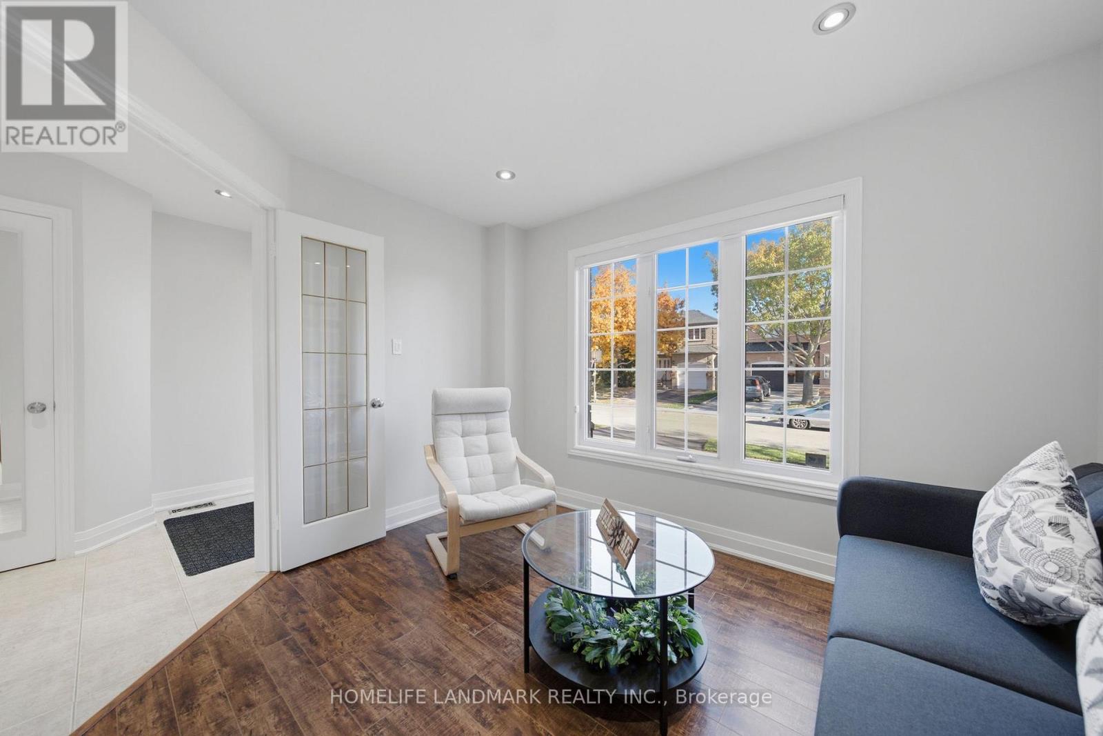 2120 Shorncliffe Boulevard, Oakville (Wm Westmount), Ontario  L6M 3W7 - Photo 7 - W14123816
