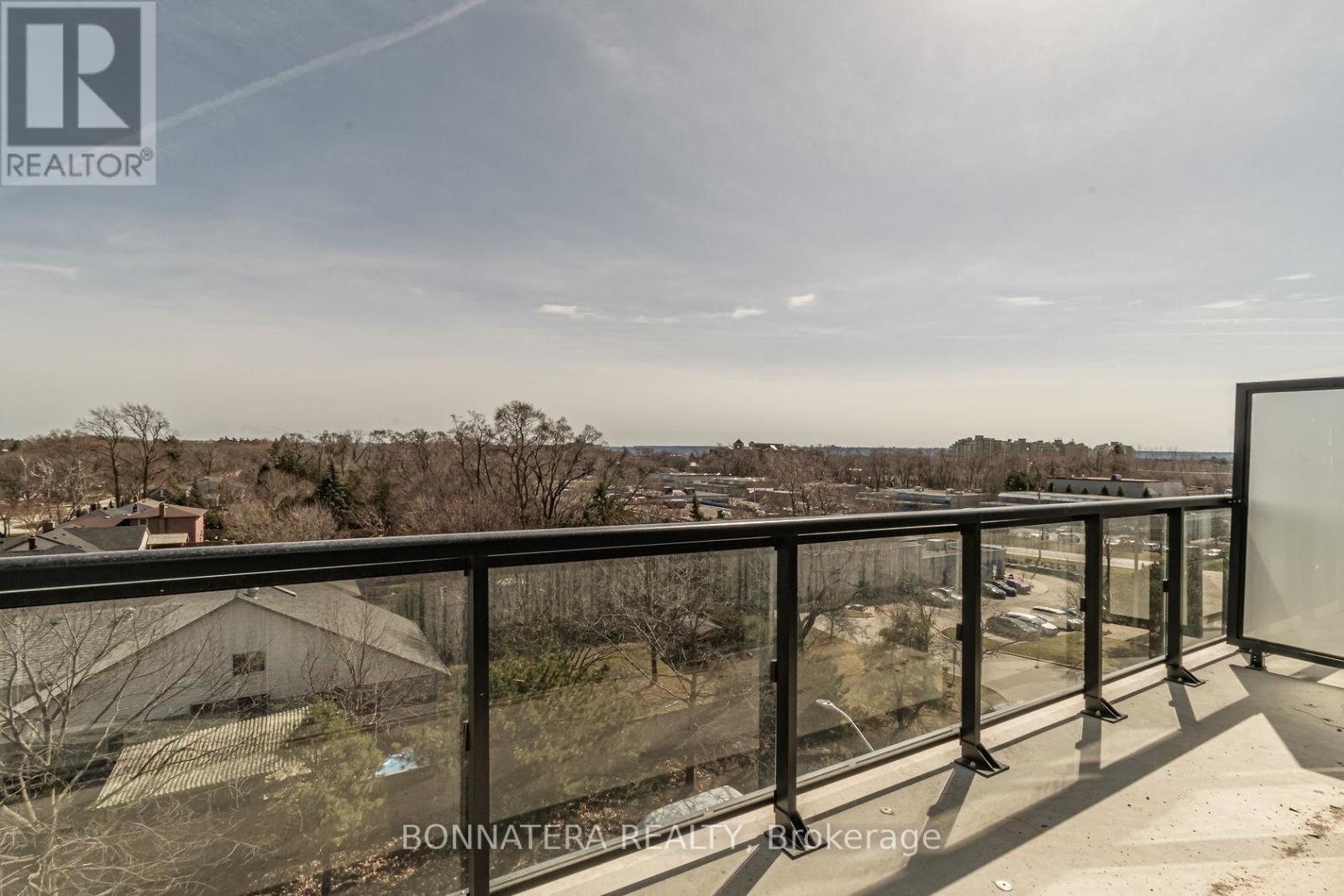 B635 - 1119 Cooke Boulevard, Burlington (Lasalle), Ontario  L6J 6J3 - Photo 14 - W14123824