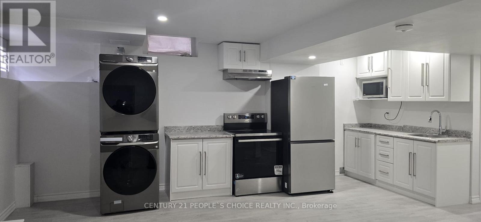 12 Action Drive, Brampton, Ontario  L7A 4X8 - Photo 2 - W14122508