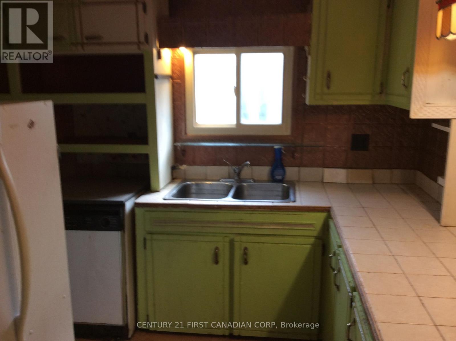 7 - 9839 Lakeshore Road, Lambton Shores, Ontario  N0M 1T0 - Photo 12 - X14121592