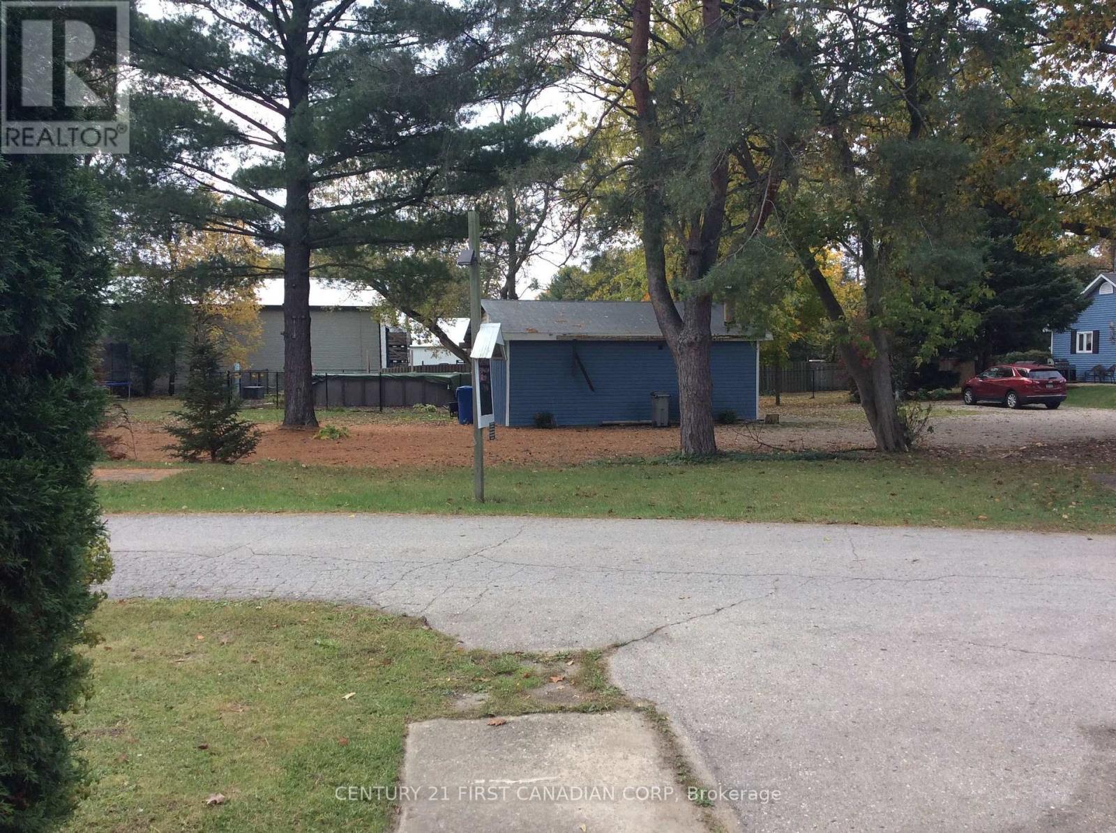 7 - 9839 Lakeshore Road, Lambton Shores, Ontario  N0M 1T0 - Photo 39 - X14121592
