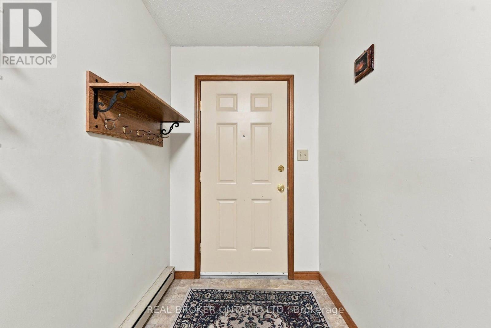 249 Rittenhouse Road, Kitchener, Ontario  N2E 2V3 - Photo 6 - X14123582