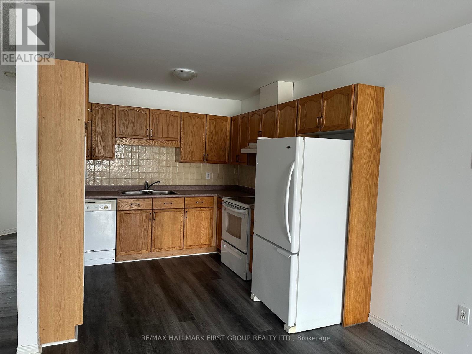39 Ballantine Street, Cobourg, Ontario  K9A 5G8 - Photo 8 - X14123680