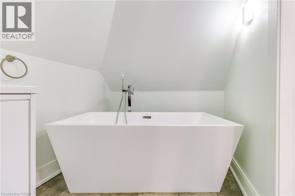 734 Cannon Street E Unit# 2, Hamilton, Ontario  L8L 2G9 - Photo 17 - 40873292