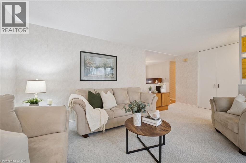 52 D'arcy Place, Kitchener, Ontario  N2E 1B8 - Photo 8 - 40873794