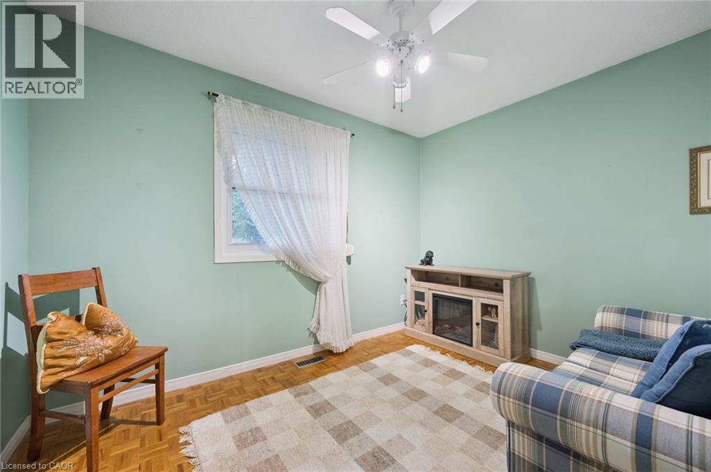 52 D'arcy Place, Kitchener, Ontario  N2E 1B8 - Photo 17 - 40873794